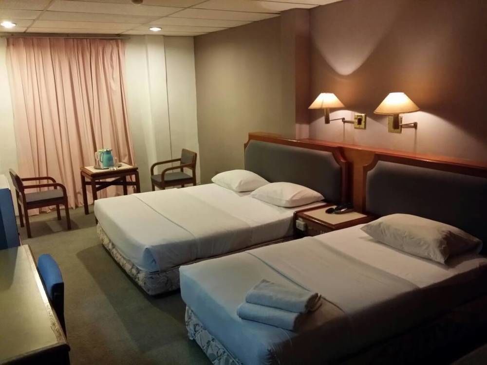 Anika Inn - Kluang Esterno foto