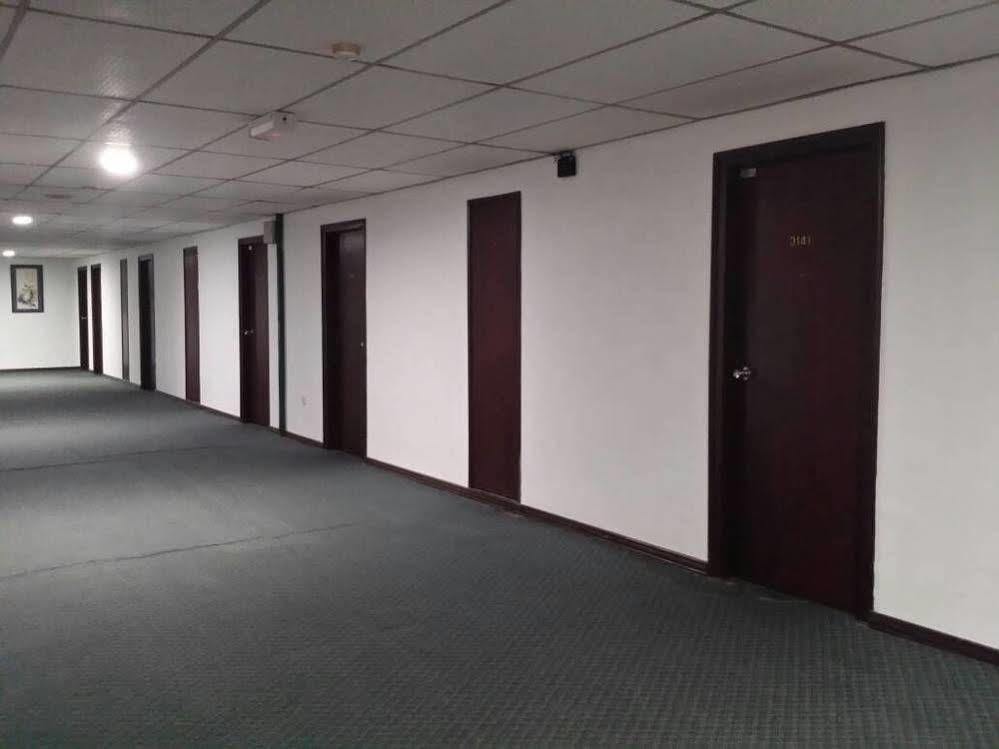 Anika Inn - Kluang Esterno foto